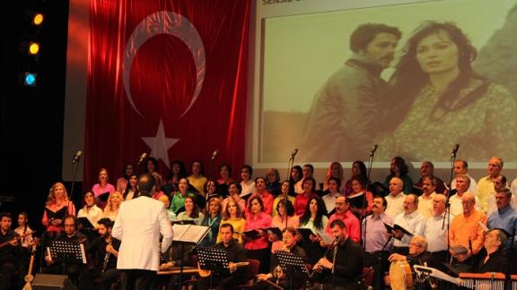 Bayraklı Halk Eğitim Merkezi Türk Halk Müziği Konseri