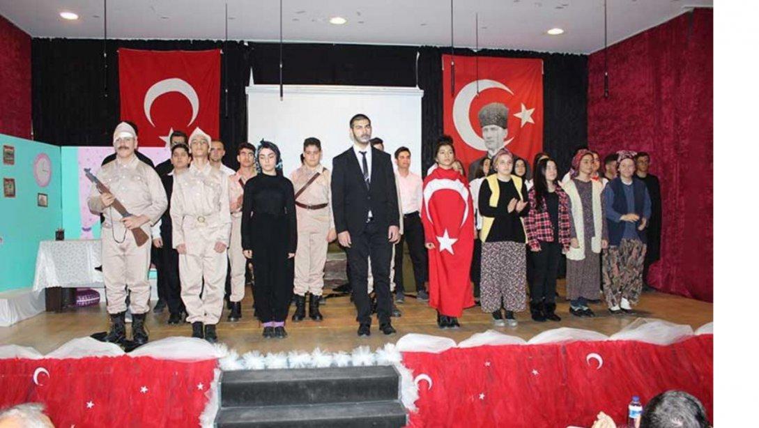 12 Mart İstiklal Marşı'nın Kabulü ve Mehmet Akif Ersoy'u Anma Programı Gerçekleşti