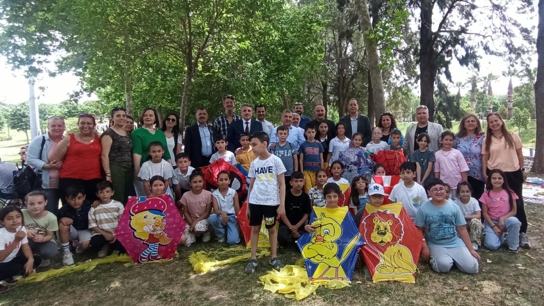 Attaroğlu İlkokulu 'Sanatın Işığında Sesin Yanıbaşında Projesi'