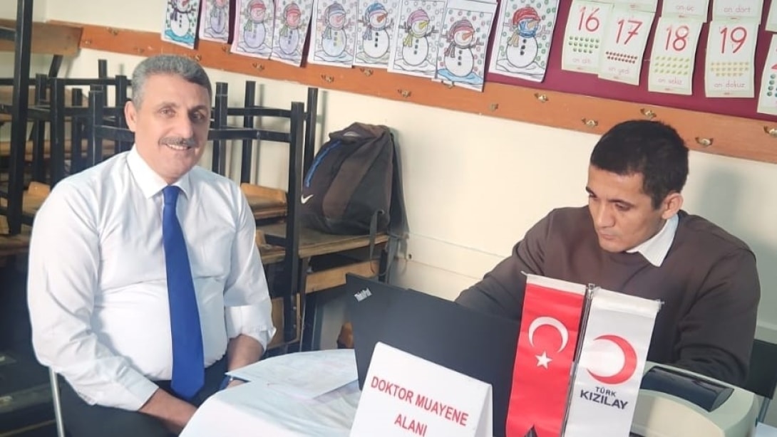 İlçemiz Şehit Fehmi Bey İlkokulunda Kızılay Kan Bağışı Etkinliği Düzenlenmiştir.